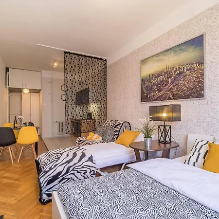 Olawska Cosy Studio By Rent Like Lägenhet